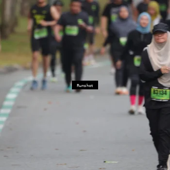 Runner Photo 5595435