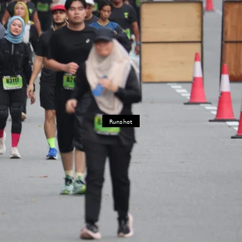 Runner Photo 5595444
