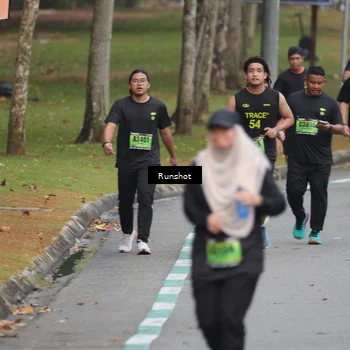 Runner Photo 5595457