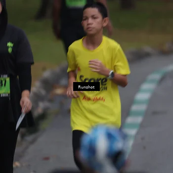 Runner Photo 5595463