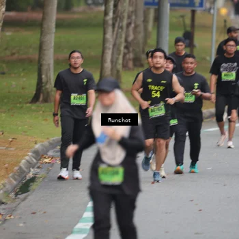 Runner Photo 5595473