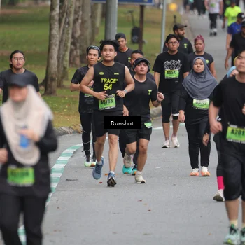 Runner Photo 5595480
