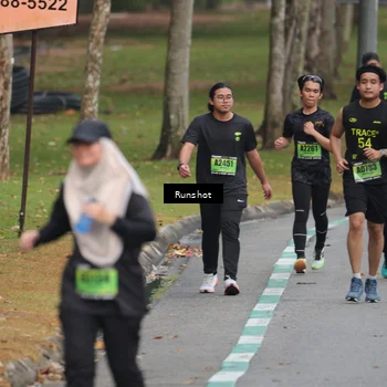 Runner Photo 5595500