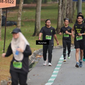 Runner Photo 5595504