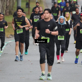 Runner Photo 5595530