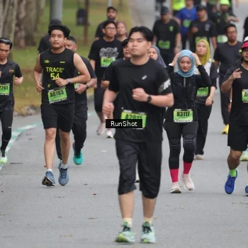 Runner Photo 5595533