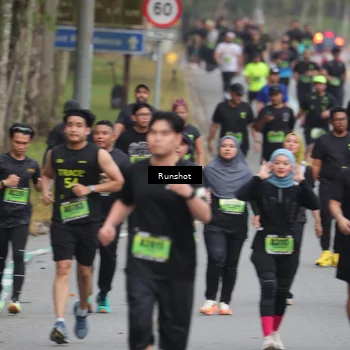 Runner Photo 5595555