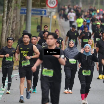 Runner Photo 5595557