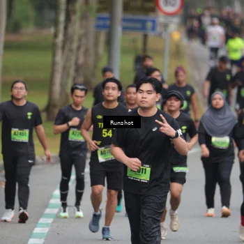 Runner Photo 5595566