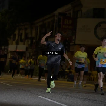 Runner Photo 5595575