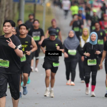 Runner Photo 5595597