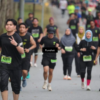 Runner Photo 5595599