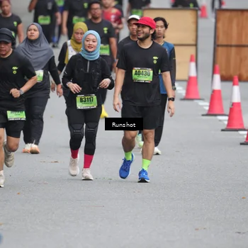 Runner Photo 5595606