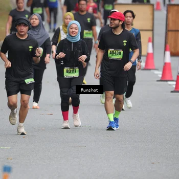 Runner Photo 5595617