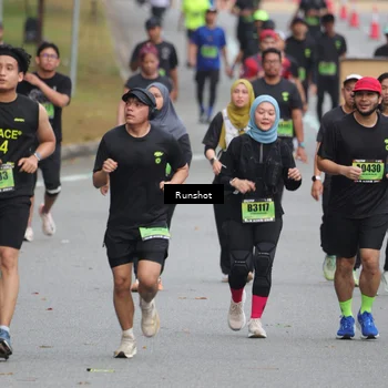 Runner Photo 5595649