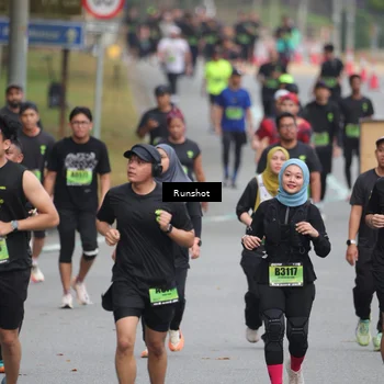 Runner Photo 5595659