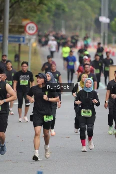 Runner Photo 5595661