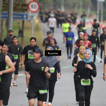 Runner Photo 5595670