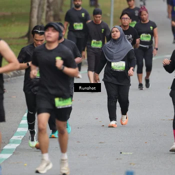 Runner Photo 5595711