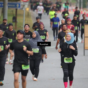 Runner Photo 5595717