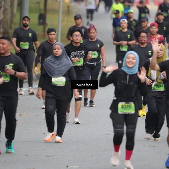 Runner Photo 5595726