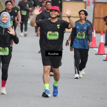 Runner Photo 5595773