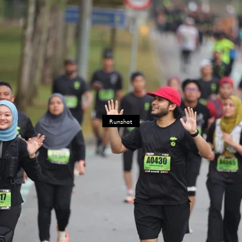 Runner Photo 5595825