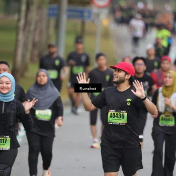 Runner Photo 5595826