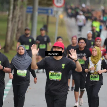 Runner Photo 5595831