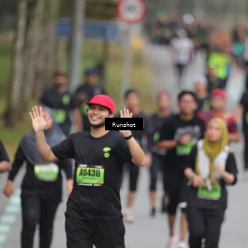 Runner Photo 5595835