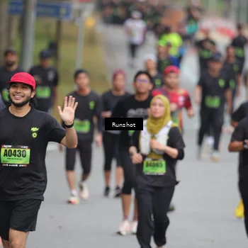 Runner Photo 5595839