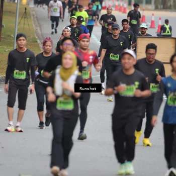 Runner Photo 5595847