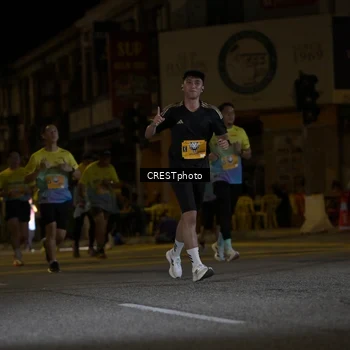Runner Photo 5595856