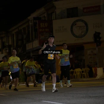 Runner Photo 5595865