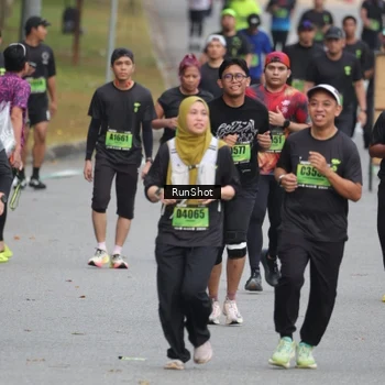 Runner Photo 5595872