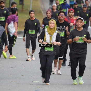Runner Photo 5595874