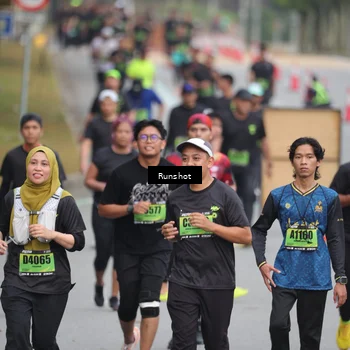 Runner Photo 5595904