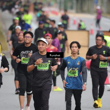 Runner Photo 5595914