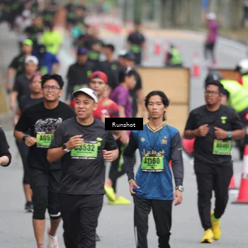 Runner Photo 5595919