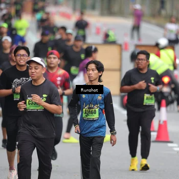 Runner Photo 5595926