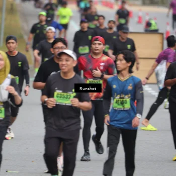 Runner Photo 5595930