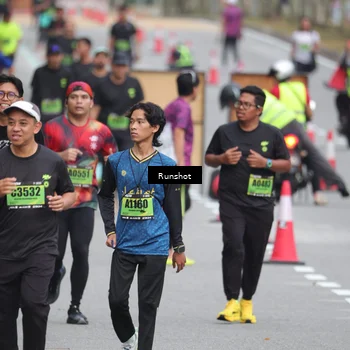 Runner Photo 5595931