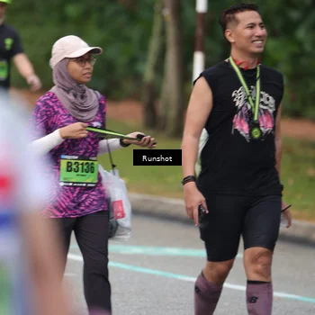 Runner Photo 5596011