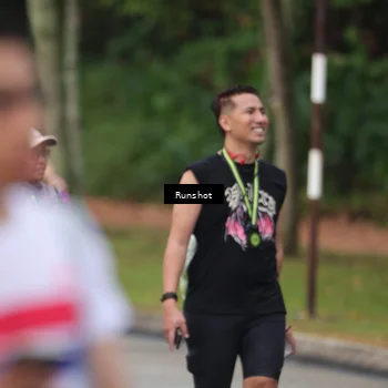 Runner Photo 5596045