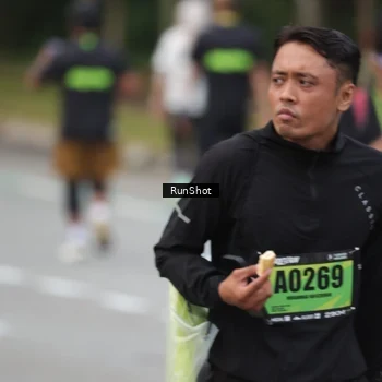 Runner Photo 5596088