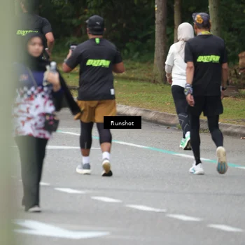 Runner Photo 5596123