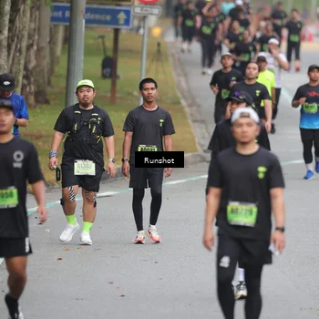 Runner Photo 5596200