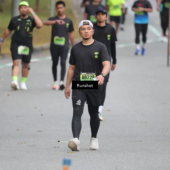 Runner Photo 5596214