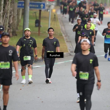 Runner Photo 5596215