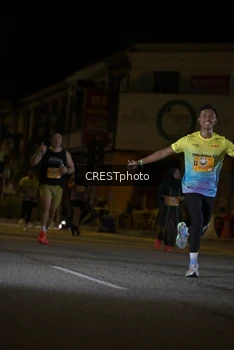 Runner Photo 5596243